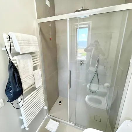 Ipnotica - Panoramic Views Exquisite Pool - Sleeps 7 - Very Stylish San Gregorio (Perugia)