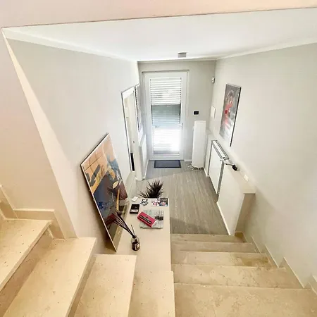 Ipnotica - Panoramic Views Exquisite Pool - Sleeps 7 - Very Stylish San Gregorio (Perugia)