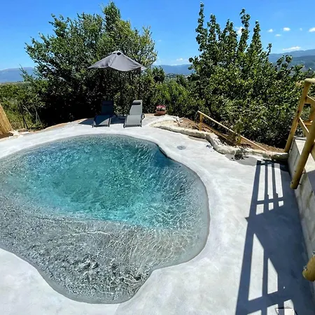 Ipnotica - Panoramic Views Exquisite Pool - Sleeps 7 - Very Stylish וילה *