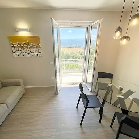 Villa Ipnotica - Panoramic Views Exquisite Pool - Sleeps 7 - Very Stylish