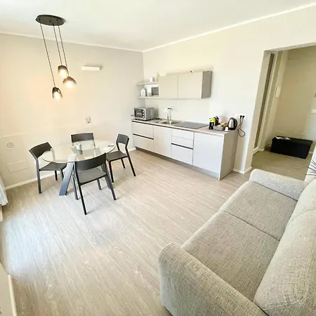 Ipnotica - Panoramic Views Exquisite Pool - Sleeps 7 - Very Stylish וילה