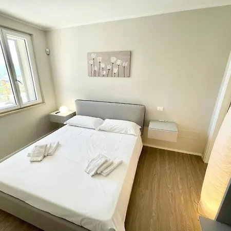 וילה Ipnotica - Panoramic Views Exquisite Pool - Sleeps 7 - Very Stylish San Gregorio (Perugia)