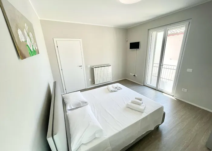 Ipnotica - Panoramic Views Exquisite Pool - Sleeps 7 - Very Stylish San Gregorio (Perugia)