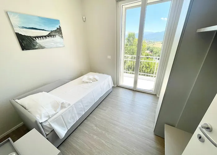 Ipnotica - Panoramic Views Exquisite Pool - Sleeps 7 - Very Stylish ヴィラ