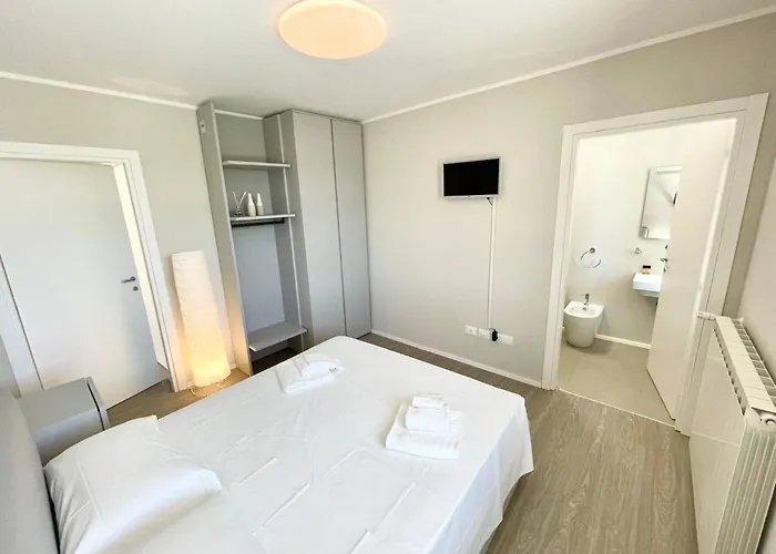 Villa Ipnotica - Panoramic Views Exquisite Pool - Sleeps 7 - Very Stylish San Gregorio (Perugia)