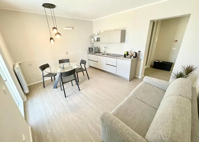 Ipnotica - Panoramic Views Exquisite Pool - Sleeps 7 - Very Stylish ヴィラ